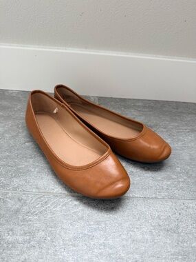 Universal Thread Women's Cognac Ballet Flats